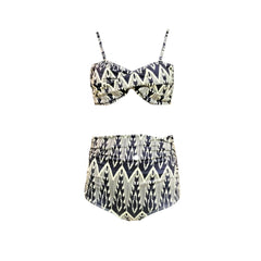 MARILYN Twisted Bikini